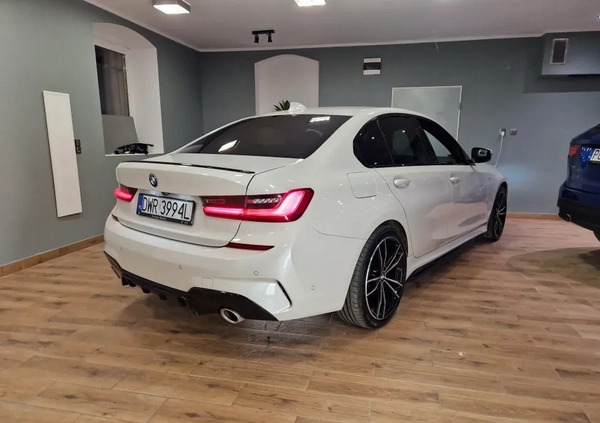 BMW Seria 3 cena 139999 przebieg: 82105, rok produkcji 2019 z Góra małe 596